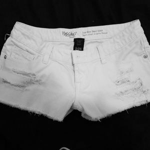 Size 2 - Low Rise Short Shorts - Mossimo Supply Co
